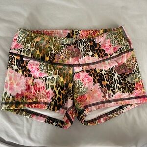 Fleo shorts